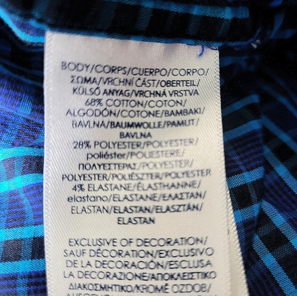 Chaps- Men's Blue Plaid Crested Button Up Shirt- Size M - Picture 6 of 6